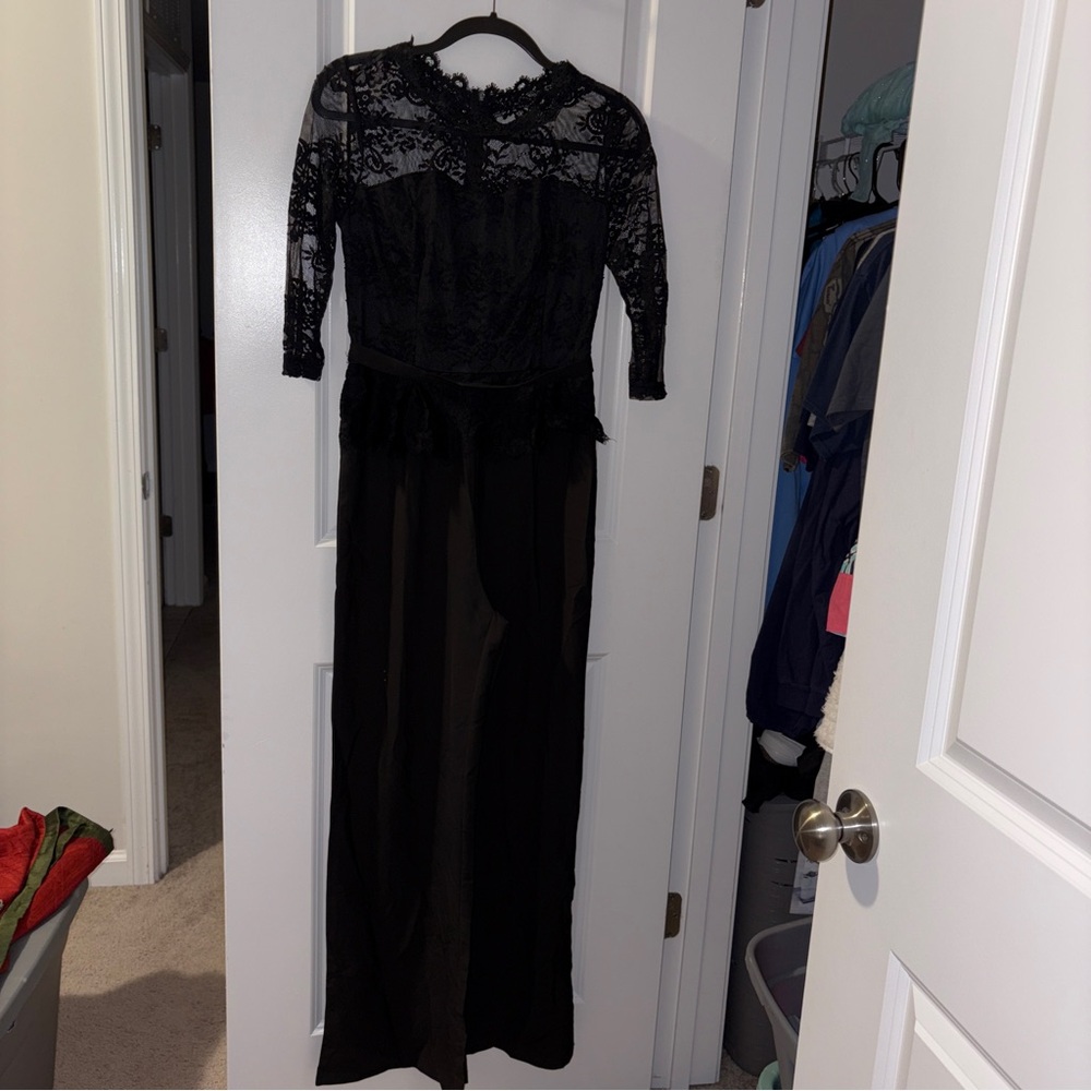 Women’s Elegant Black Lace Jumpsuit